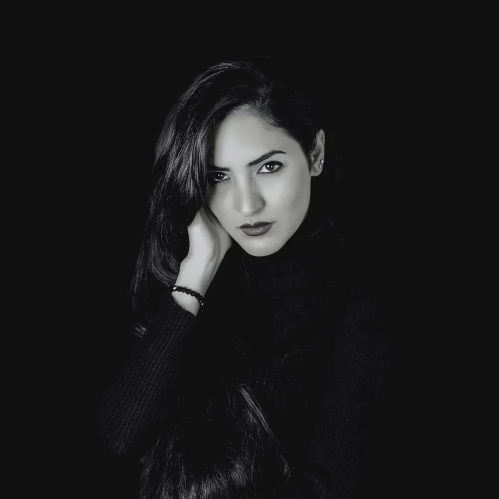 Elodie E